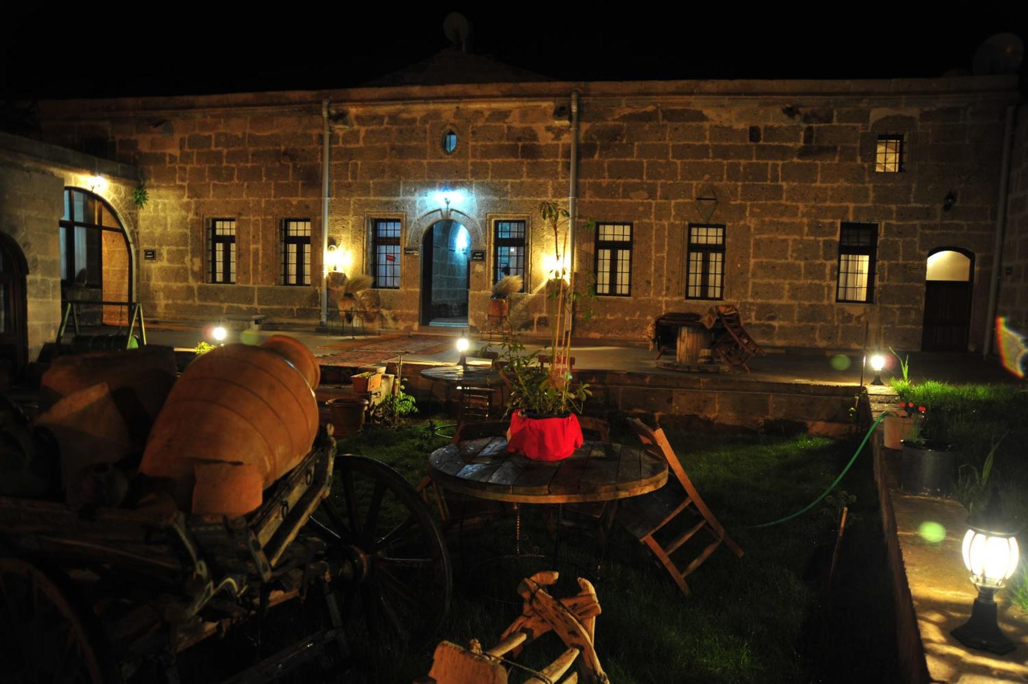 Osmanoglu Hotel Guzelyurt Eksteriør bilde